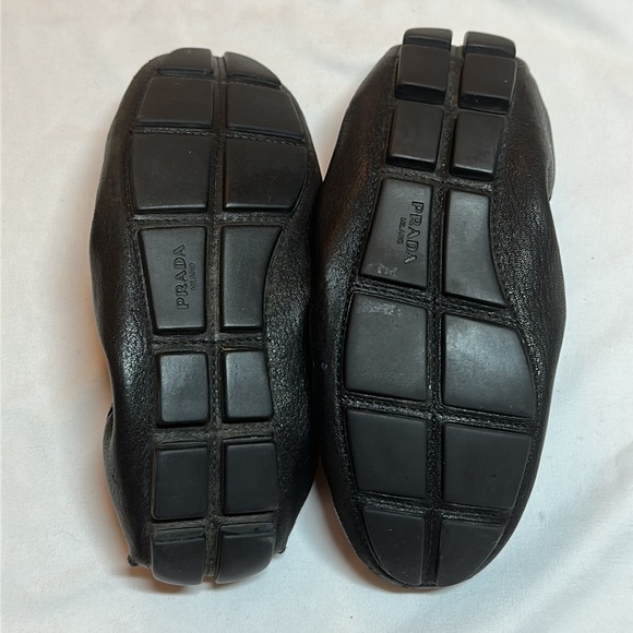 100% authentic Prada scrunch loafer women’s size 36 - Picture 6 of 9